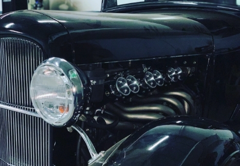 Manutenção e revisão em  <br> veículos Antigos e de coleção